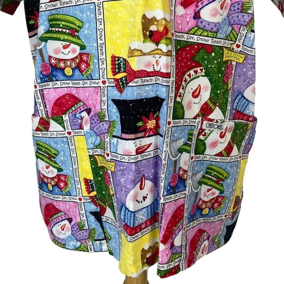Cherokee Christmas Snowmen Scrub Top Shirt Womens Medium White Blue Vneck - Picture 4 of 8